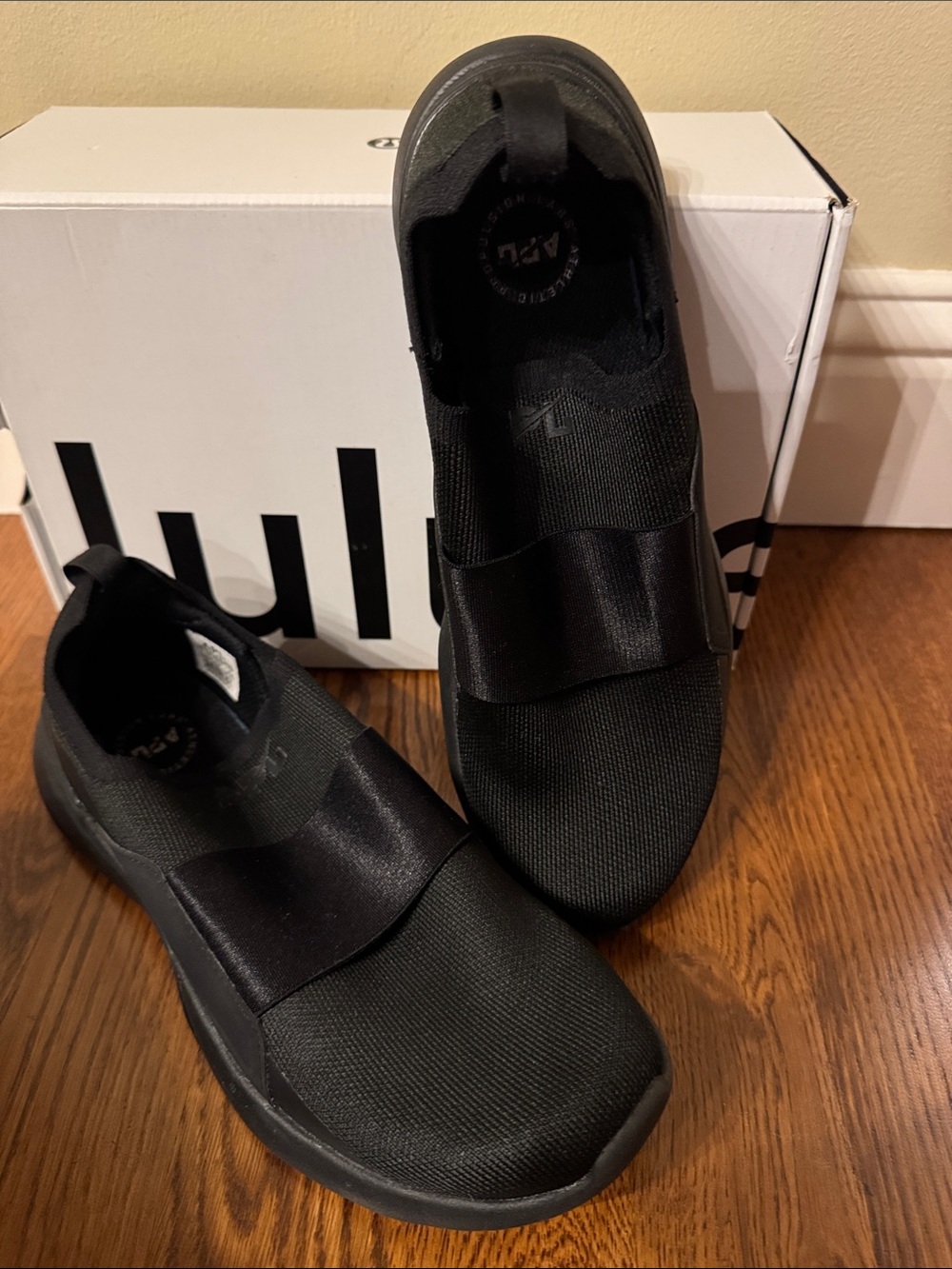 Lululemon Athletica Women’s Black Slip-On Athletic Loafers